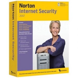 Symantec UPG NORTON INTERNET SECUR CROMU2007 IN 2007 (10734467-IN) Updated