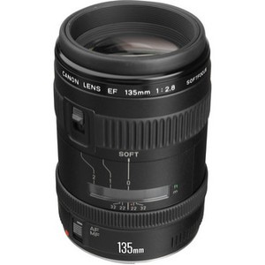 Canon 135mm f/2.8 Objectif