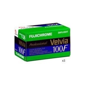 FUJIFILM Fujichrome Velvia 100F 100 135, 100 ASA (15342623)