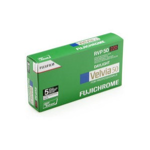 Fujifilm - Velvia 50 - Pellicule Photo Inversible Couleur - Format 220 - Propack 5 films (15757567)