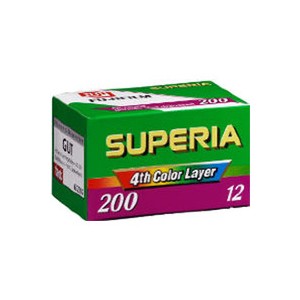 FUJIFILM FUJI Superia 135 200asa 12 Poses (31212)