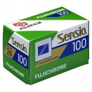 FUJIFILM Lot de 10 Fuji Sensia  - Pellicule photo Diapositive couleur - 135 (35 mm) - ISO 100 - 36 poses (II 100-365 er)
