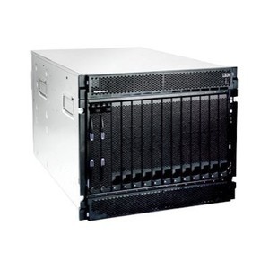 IBM BladeCenter H Chassis w 2x2900W (5051045040983) Serveur