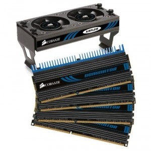 Mémoire PC Corsair Dominator 8 Go 2 Go (CMP8GX3M4A1600C8)