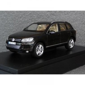 Schuco - 7P1099300C9X - Véhicule Miniature - Volkswagen Touareg - 2010 - Noir - Echelle 1/43