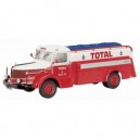 Schuco - SCHU03038 - Véhicule Miniature - Semi - Remorque Citerne Krupp Titan - Total - Echelle 1 / ...