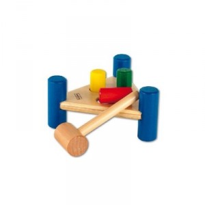 The Toy Company pounding bench, triangular